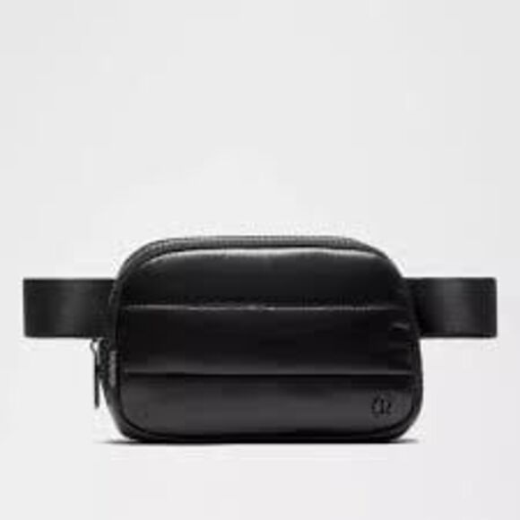 lululemon athletica Handbags - NWT Lululemon Belt Bag Wunder Puff 1L